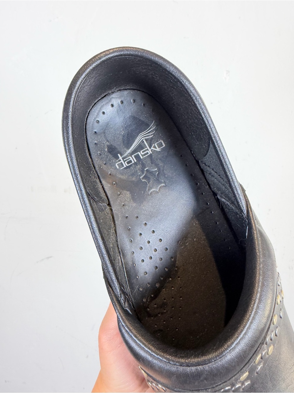Dansko Paven Leather Clogs, Size 39 - Picture 3 of 6